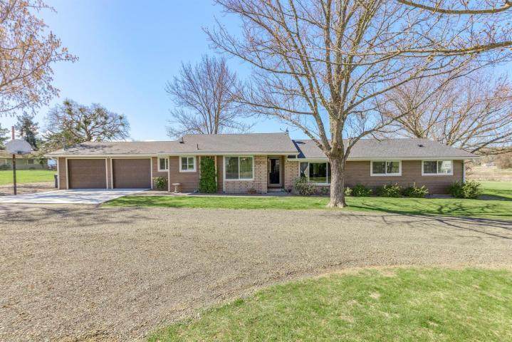2808 Coker Butte Road - Photo 1