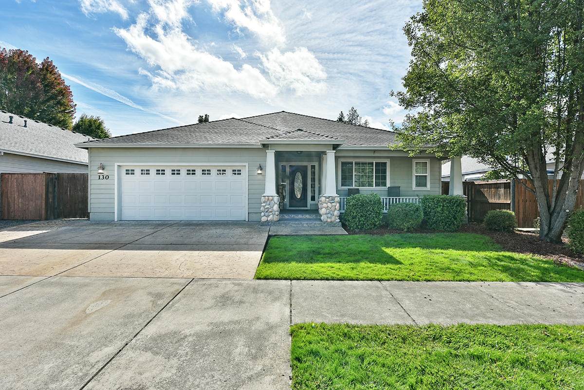 130 Glenwood Drive - Photo 1