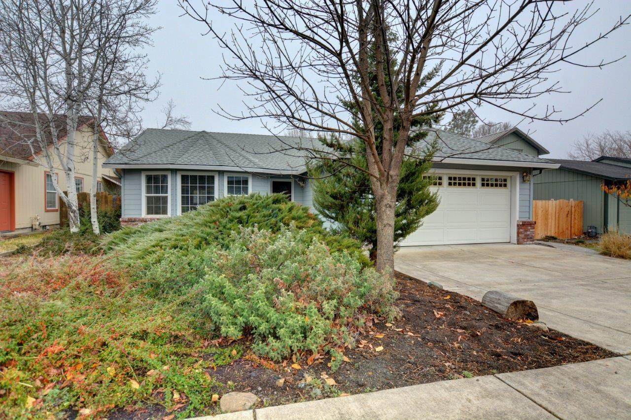 285 Randy Street - Photo 1