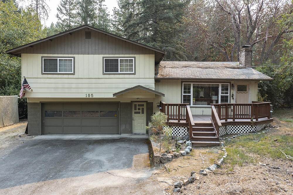 185 Pearl Drive - Photo 1