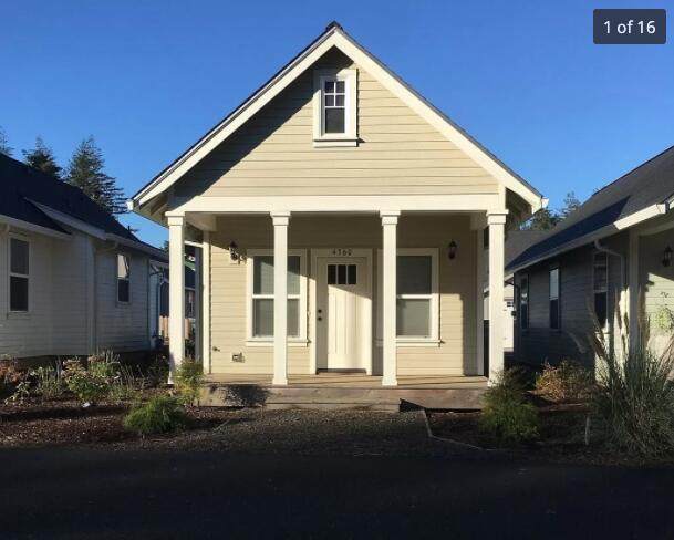 4370 Harborton - Photo 1