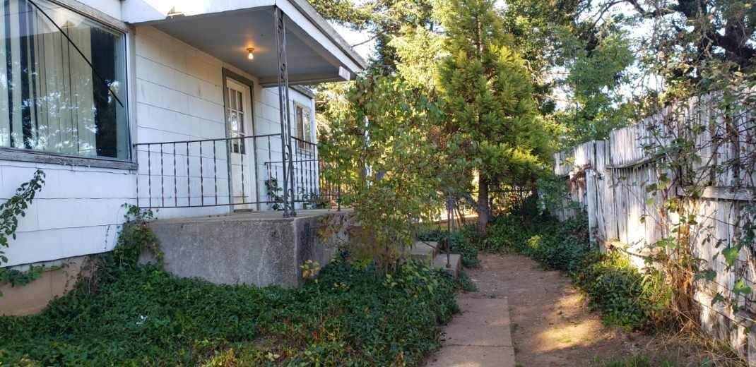 18248 Redwod Highway - Photo 1