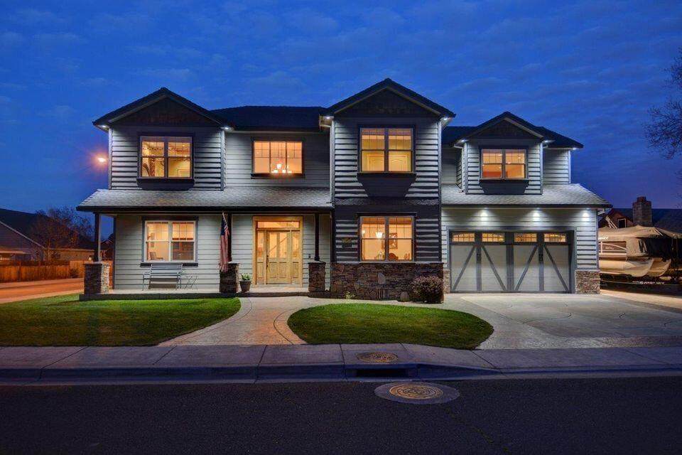 3286 Snowy Butte Lane - Photo 1