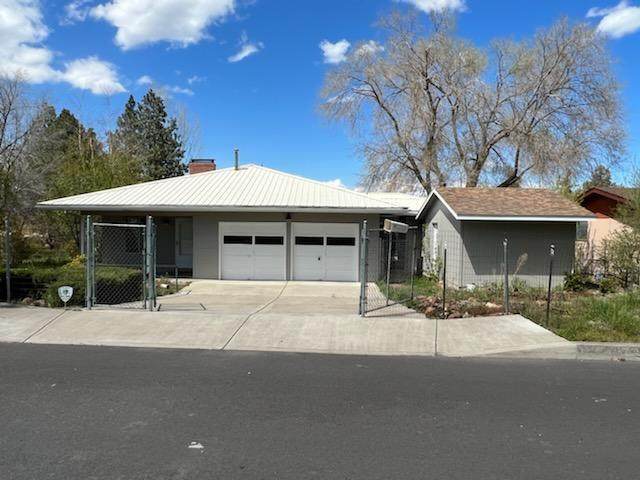 346 Royal Avenue - Photo 1