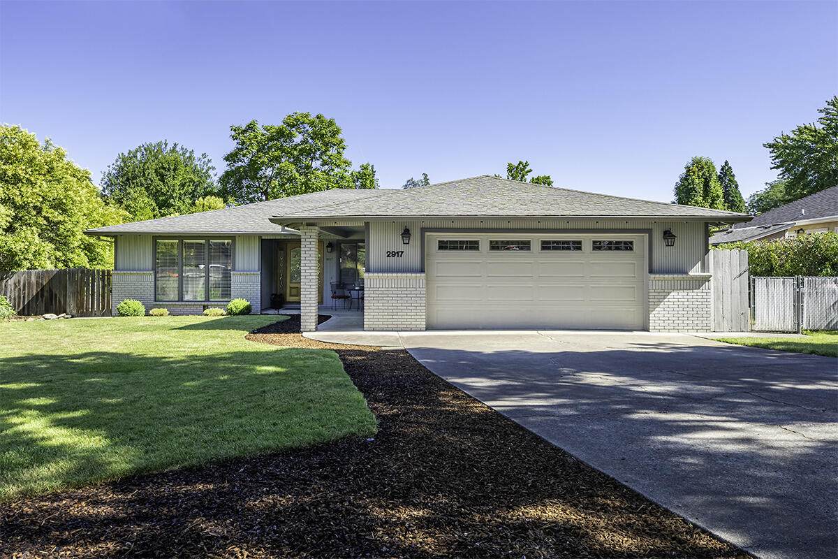 2917 Lazy Creek Drive - Photo 1