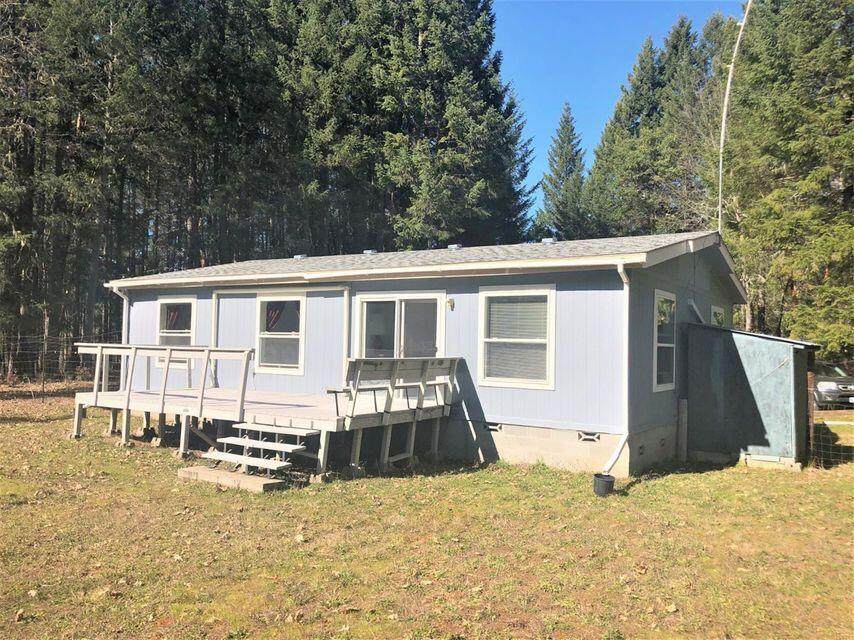 135 Jackadel Lane - Photo 1