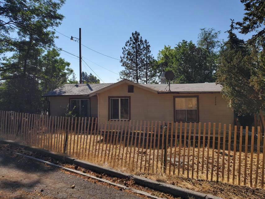 2220 Warring Street - Photo 1