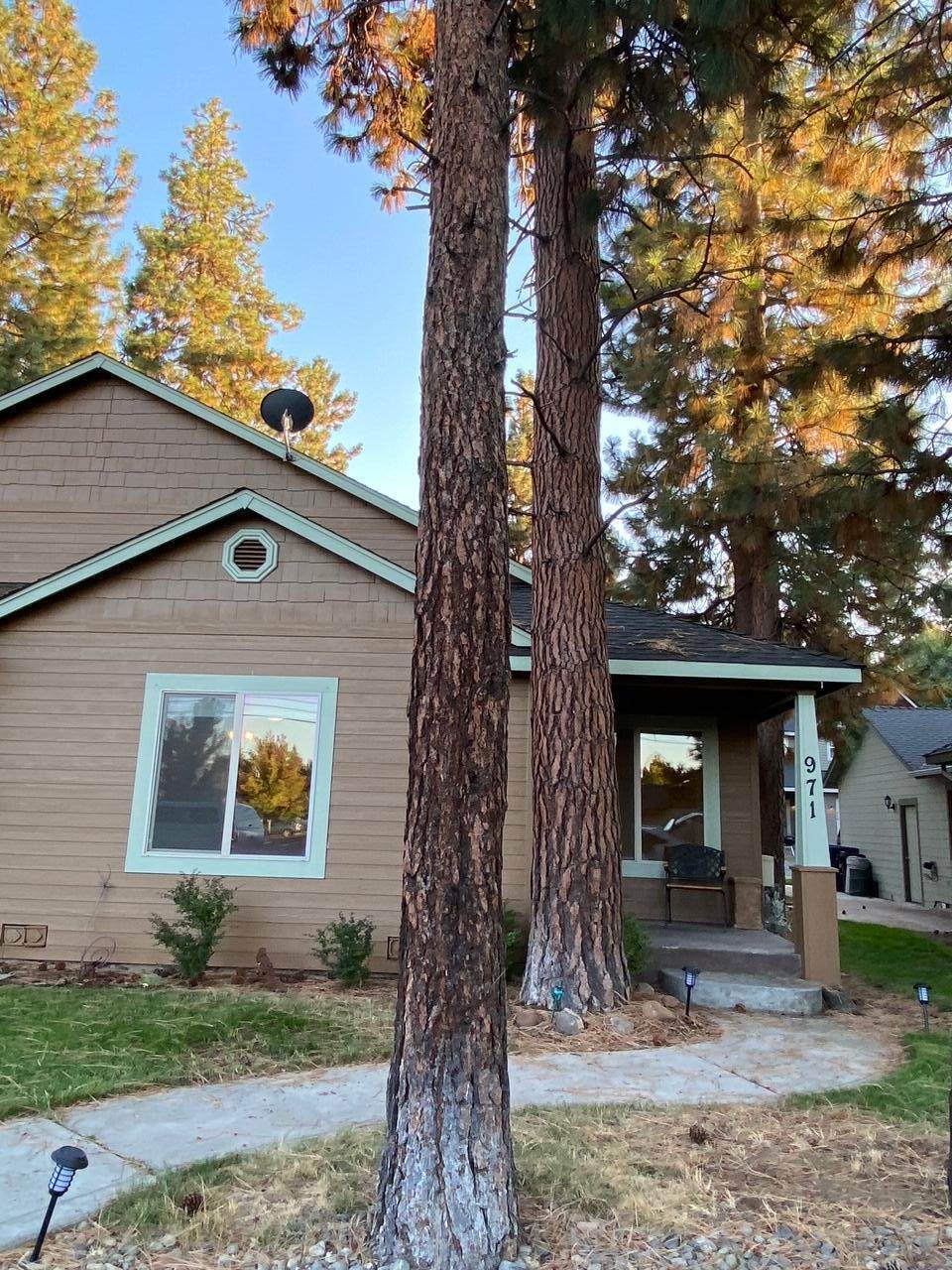 971 Cascade Avenue - Photo 1
