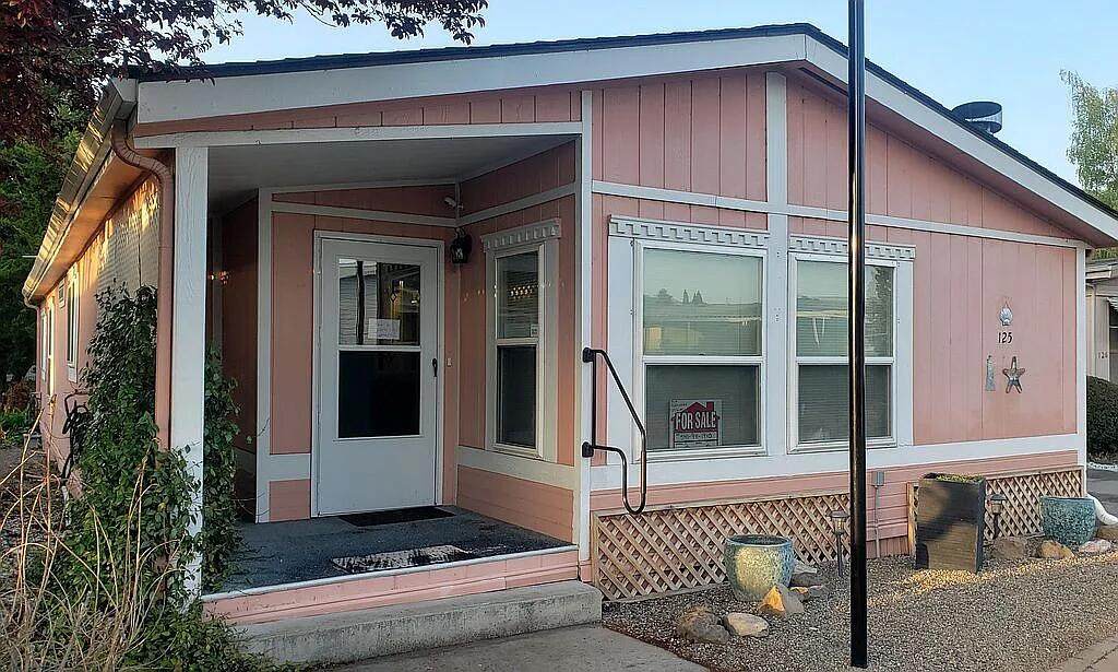 3431 Pacific Highway - Photo 1