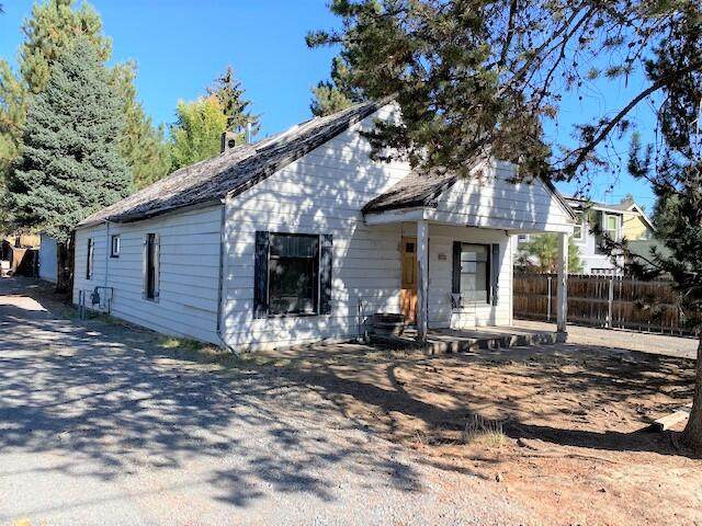 1460 Newport Avenue - Photo 1