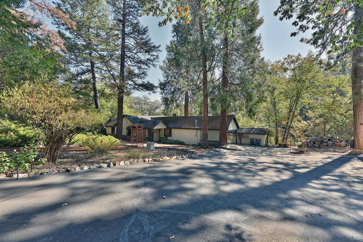 5231 Coleman Creek Road - Photo 1