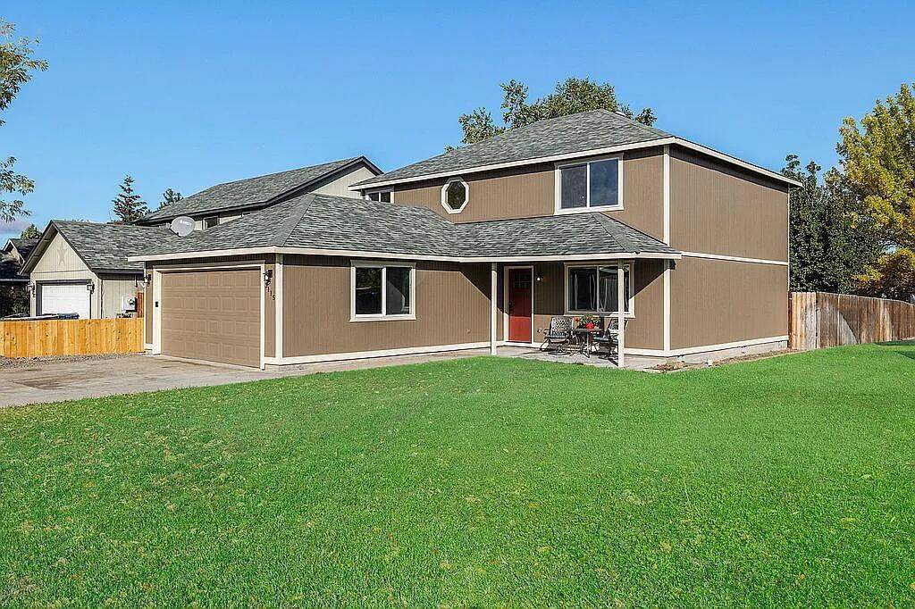 3115 Metolius Avenue - Photo 1