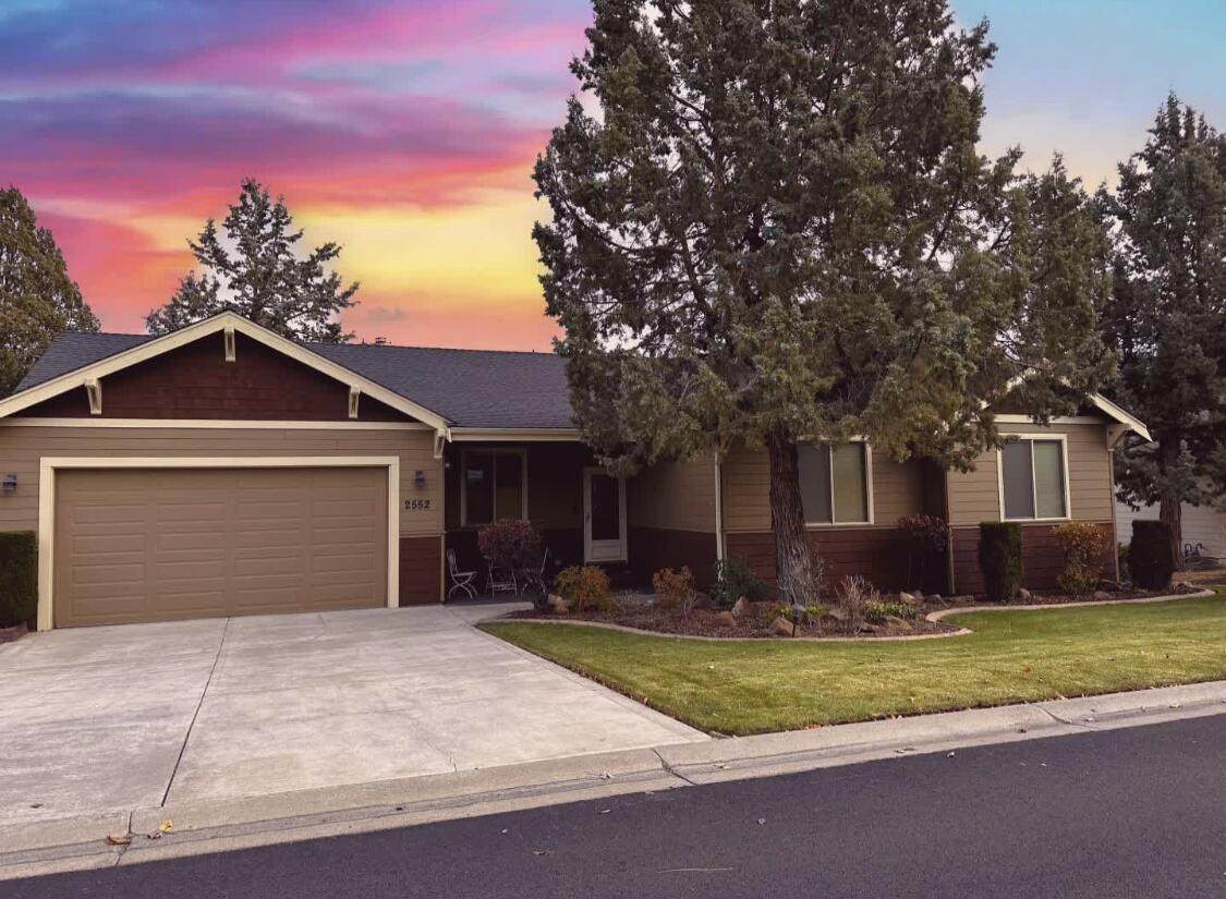 2552 32nd Street - Photo 1