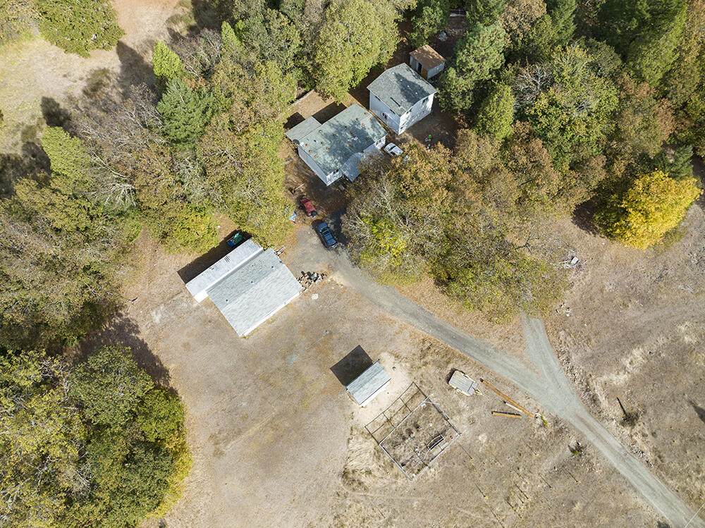 7910 Deer Creek Road - Photo 1