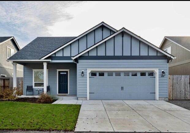 848 Nicholas Lee Drive - Photo 1