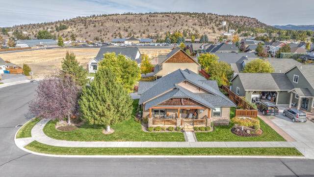 462 Sid Court - Photo 1