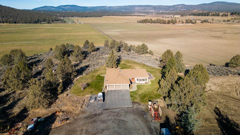 6520 Hildebrand Road - Photo 1