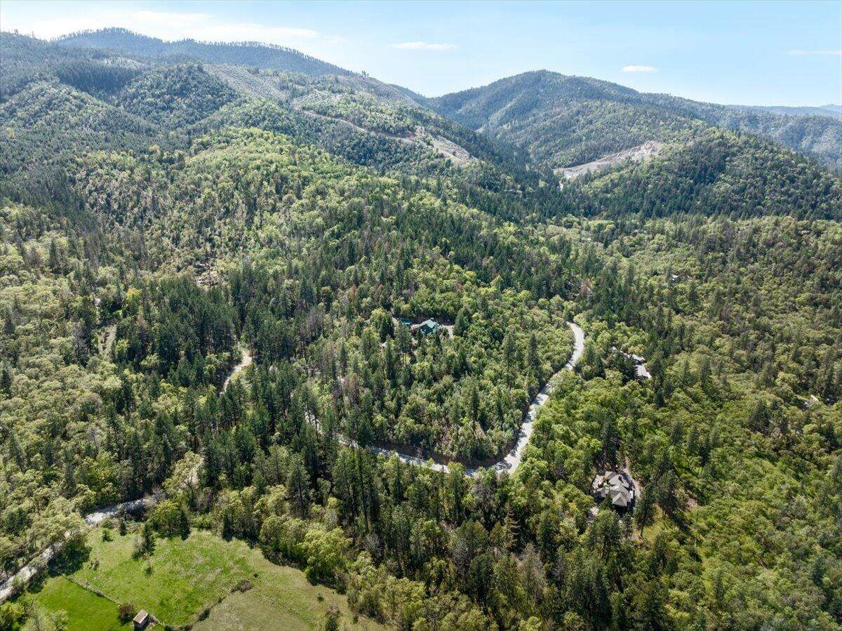 7825 Griffin Creek Road - Photo 1