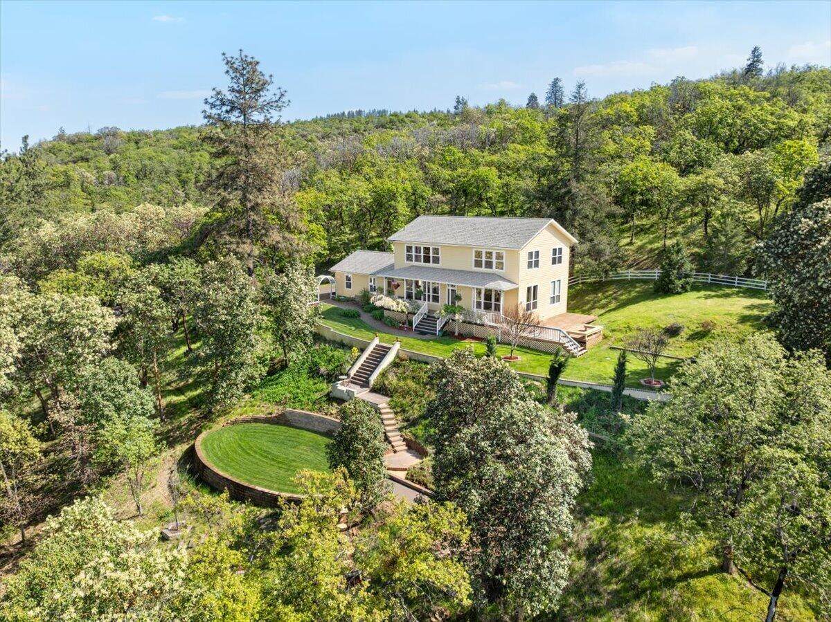 2875 Mel Lowe Lane - Photo 1