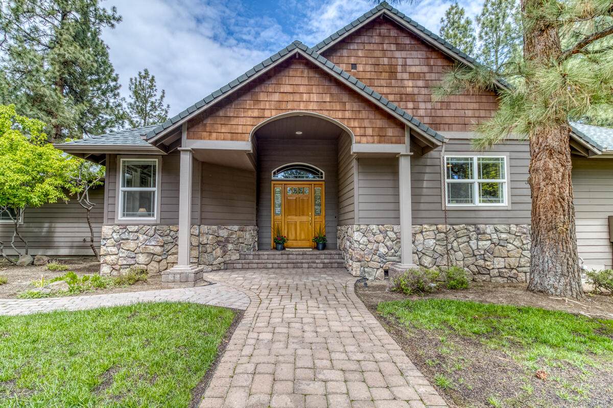 3290 Massey Drive - Photo 1