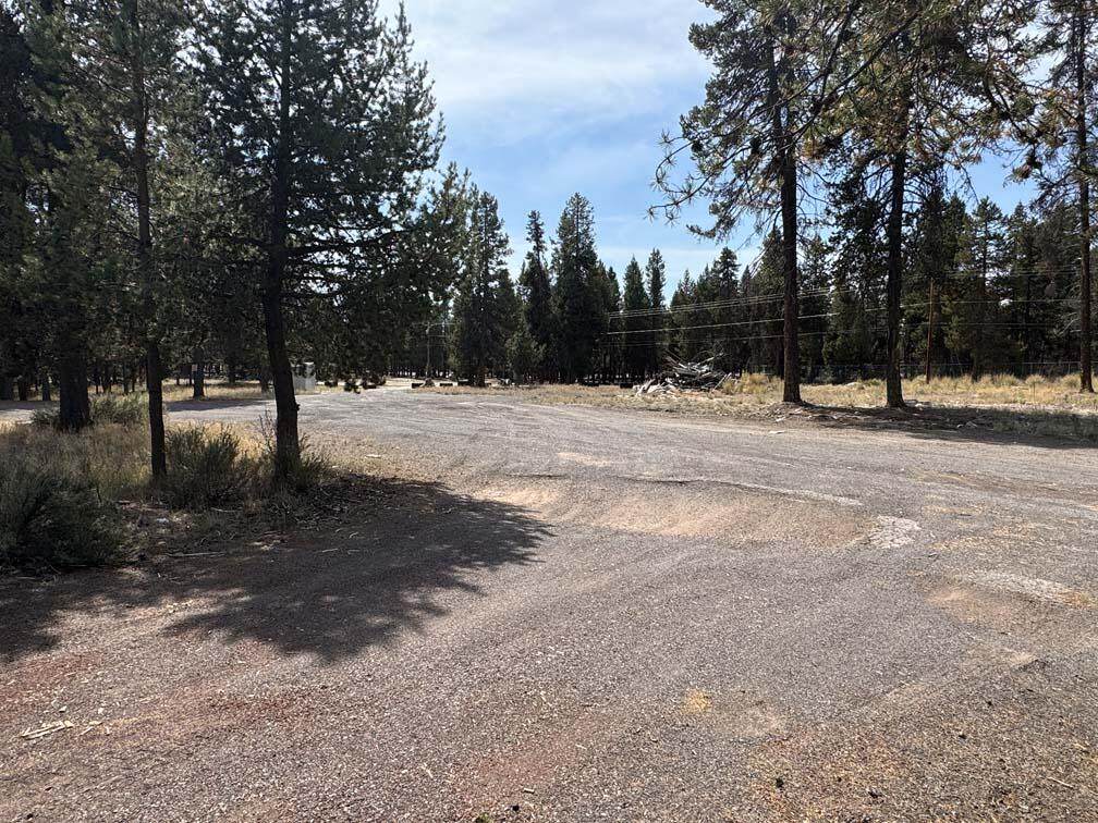 108936 Highway 97 - Photo 1