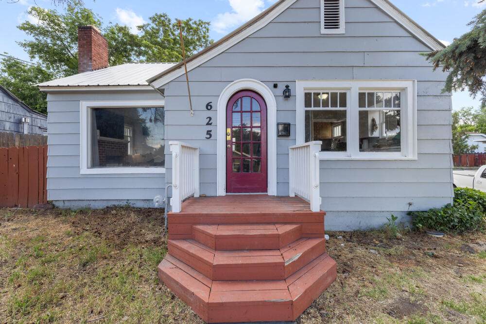 625 Mitchell Street - Photo 1