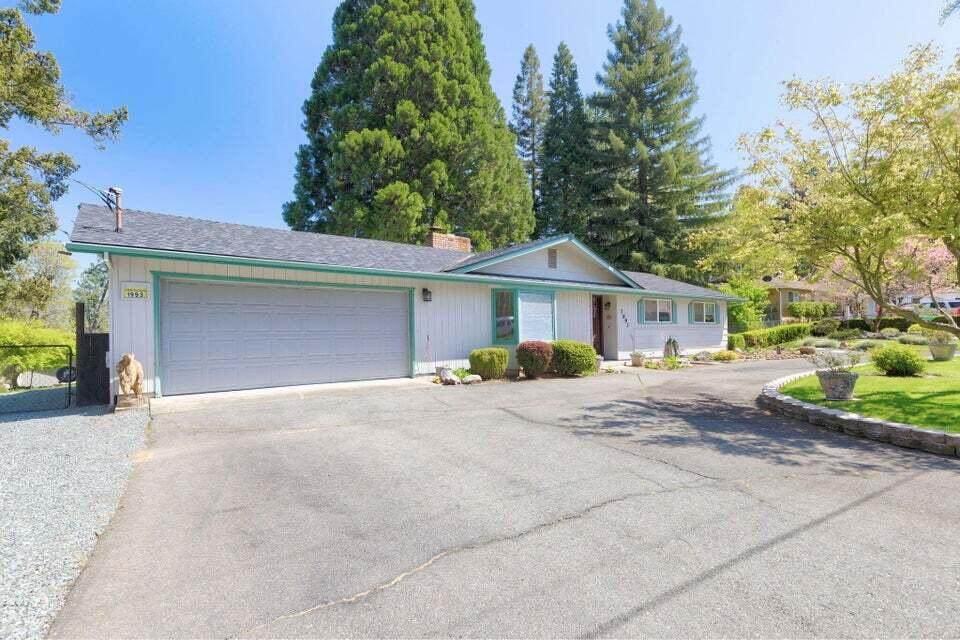 1993 Southgate Way - Photo 1