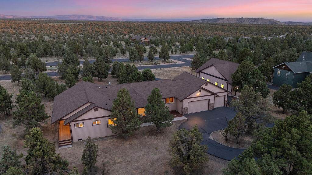 2263 Landings Way - Photo 1