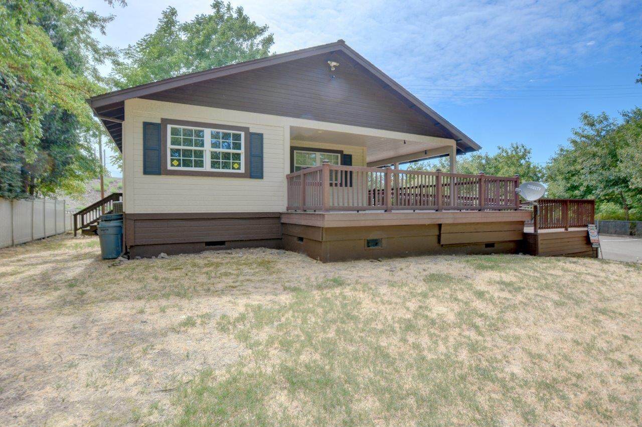 501 Spencer Avenue - Photo 1