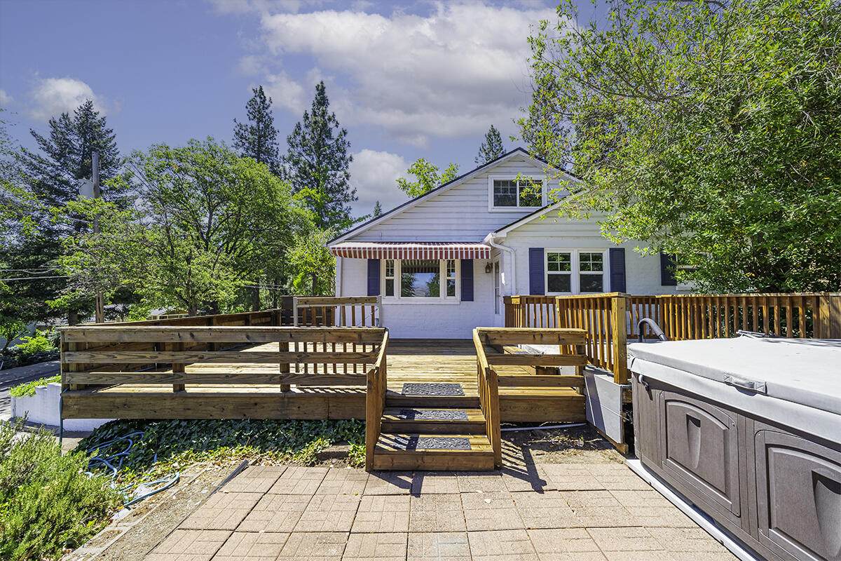 681 Liberty Street - Photo 1