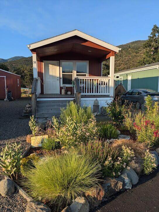 1 Corral Lane - Photo 1