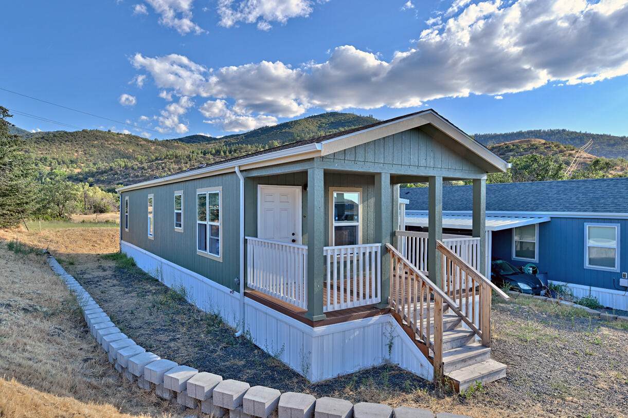 1 Corral Lane - Photo 1