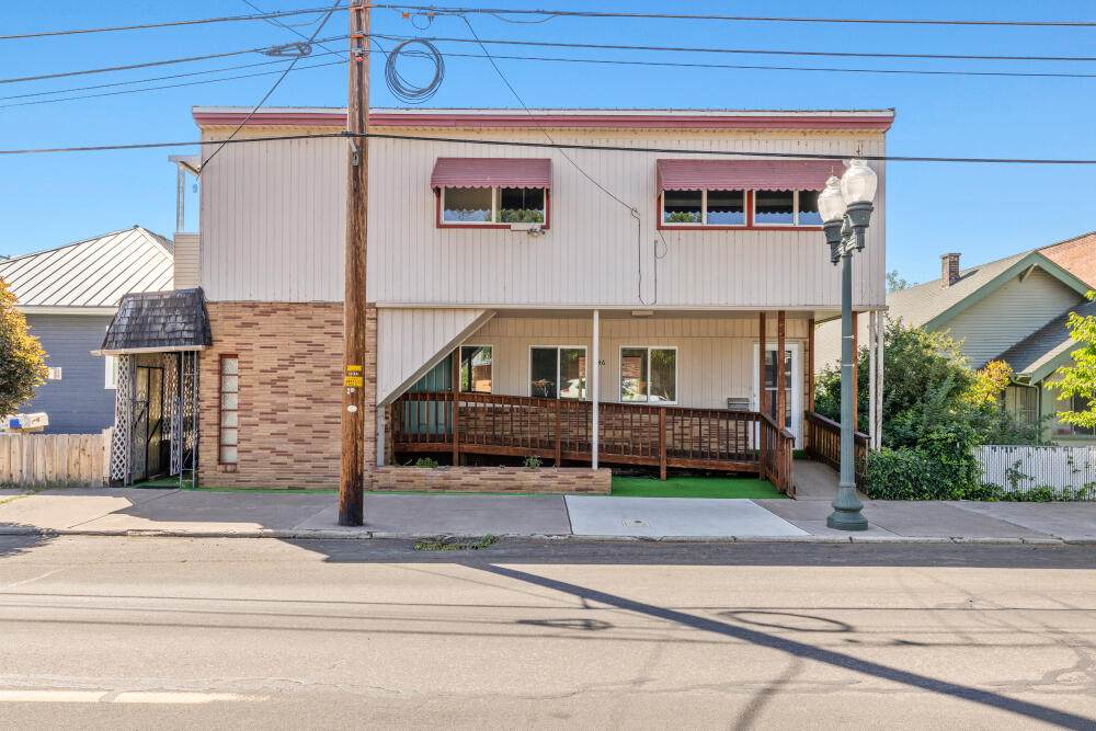 1146 Pine Street - Photo 1