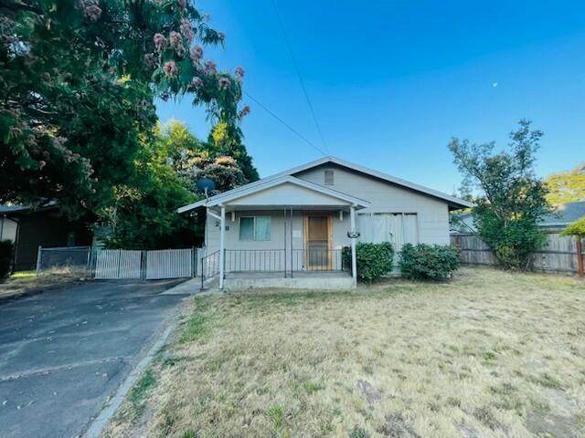 208 Main Street - Photo 1