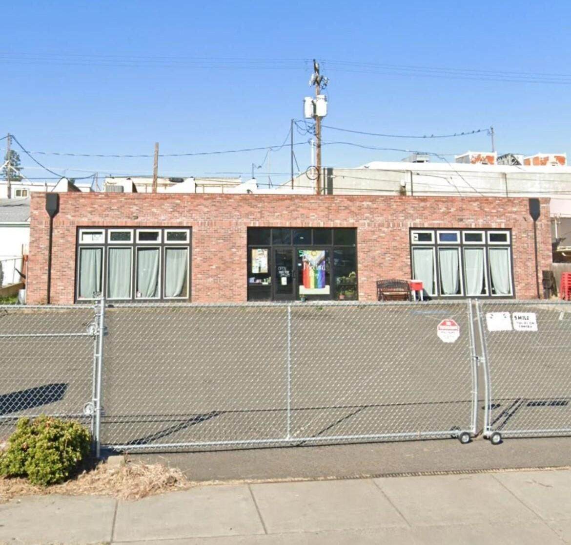 522 Central Avenue - Photo 1