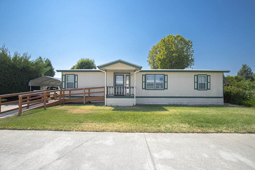 1551 Willow Lane - Photo 1