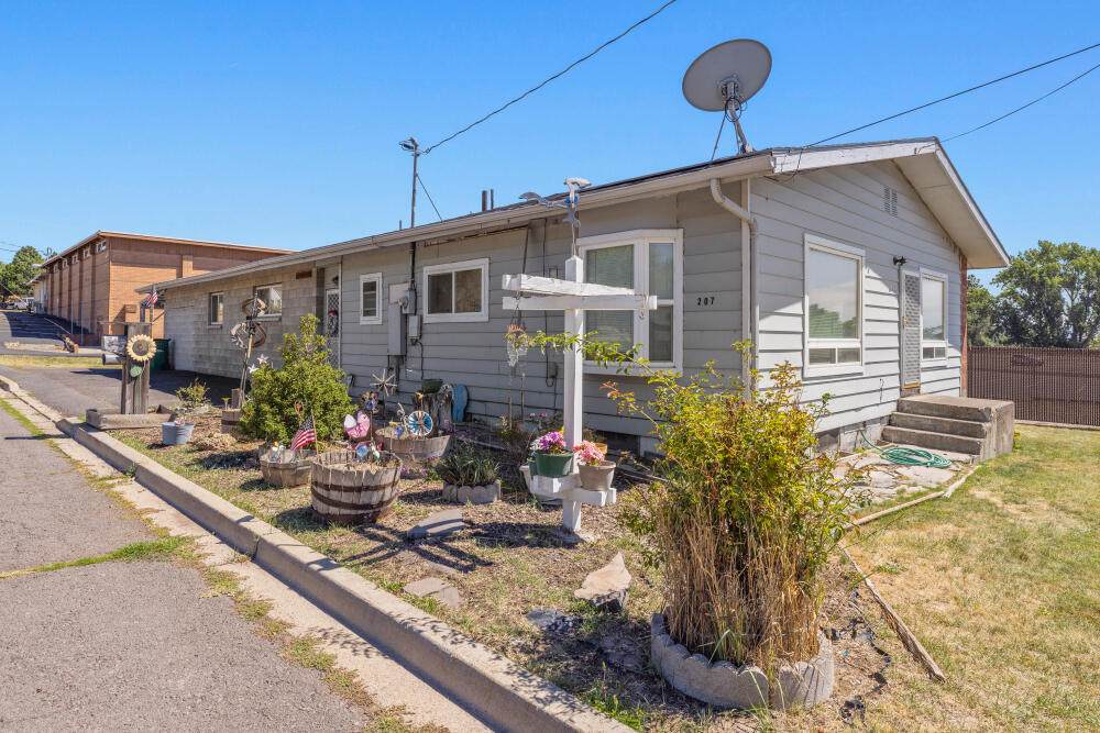 207 Wendling Street - Photo 1