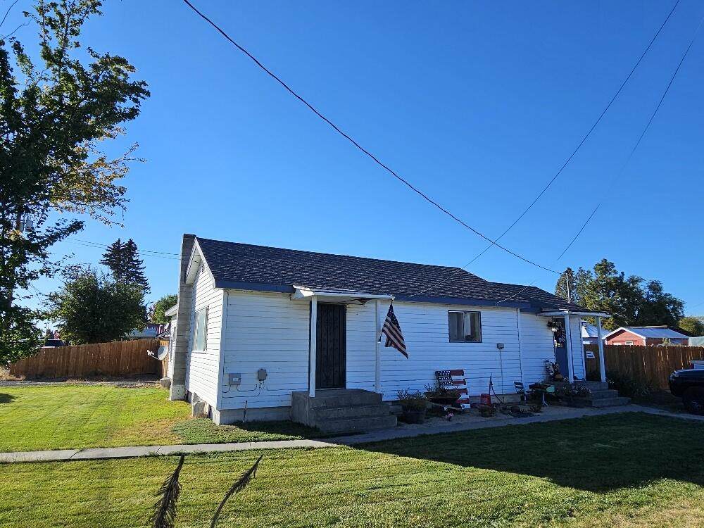 2545 Main Street - Photo 1