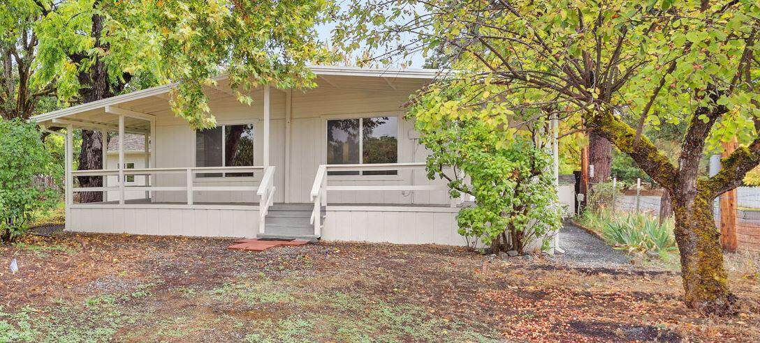 335 Tavis Drive - Photo 1