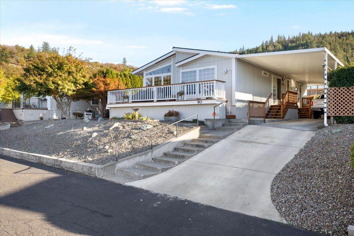 3955 Stage Road - Photo 1