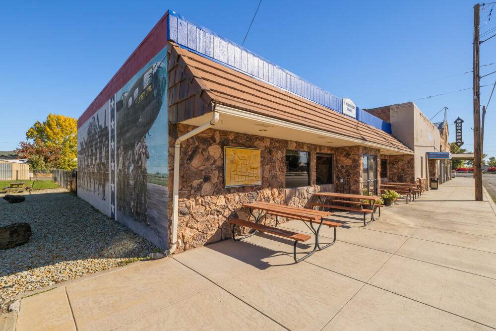 2126 Broadway Street - Photo 1