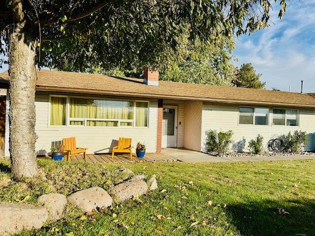 10119 Wright Avenue - Photo 1