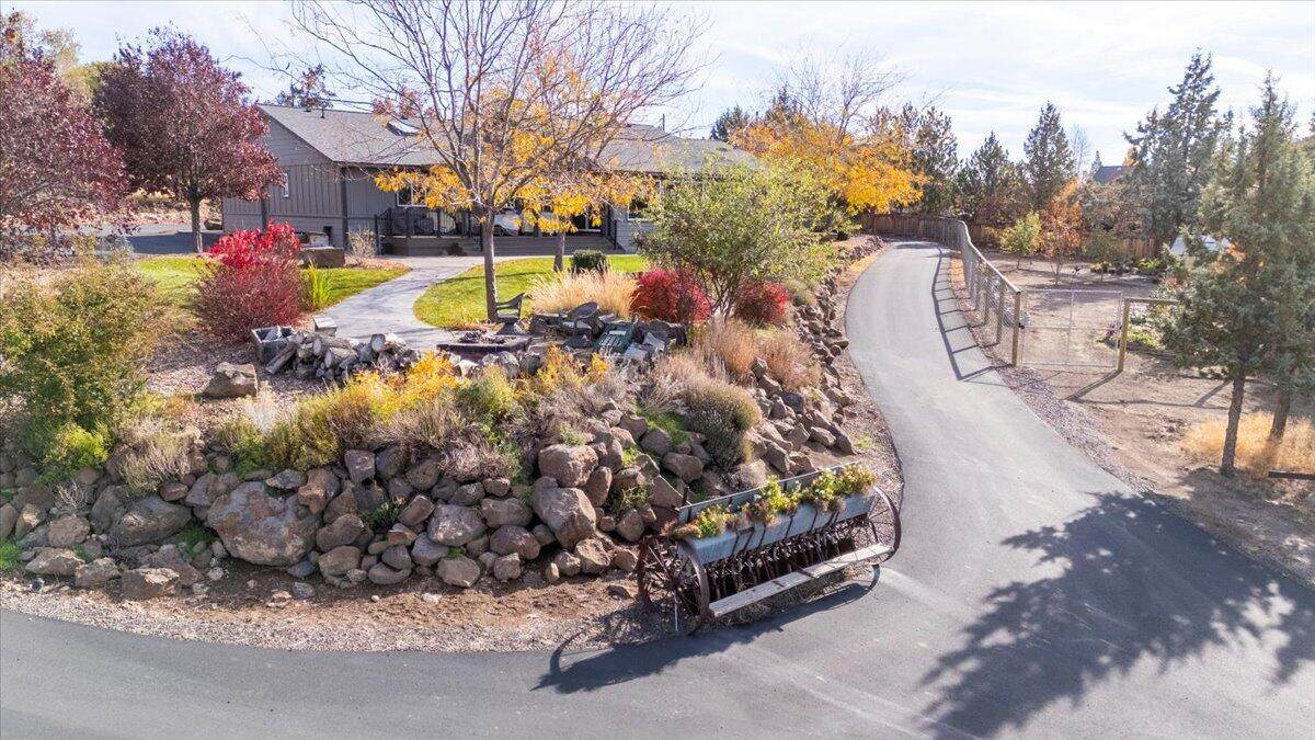 1475 Odem Avenue - Photo 1