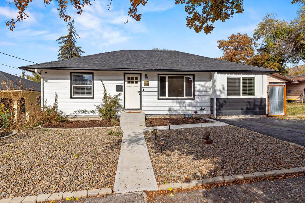 1855 Portland Street - Photo 1