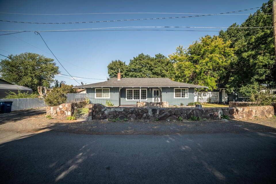 156 Spruce Lane - Photo 1