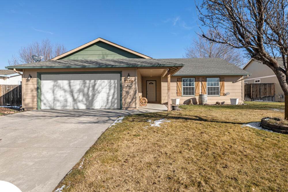 7229 Ruth Drive - Photo 1