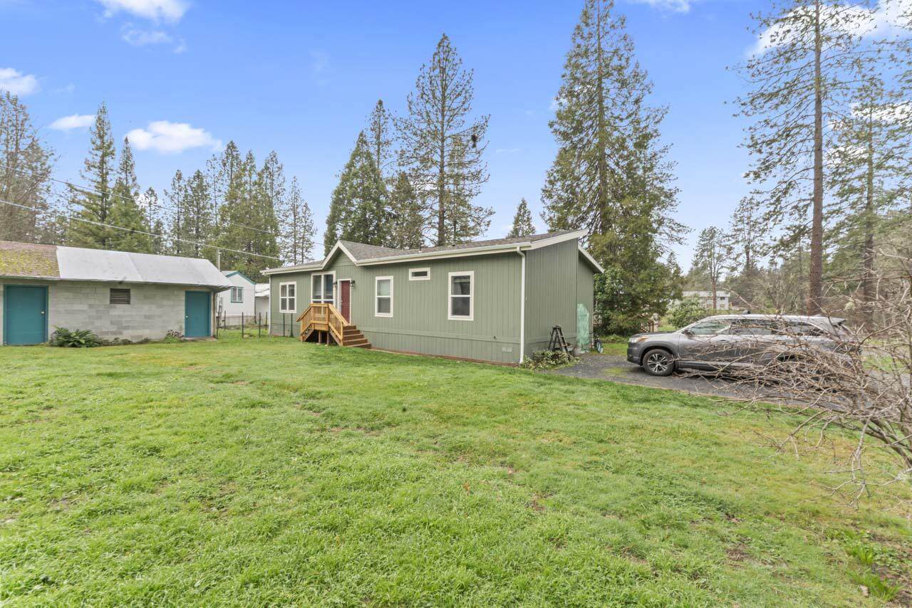 594 Detrick Drive - Photo 1