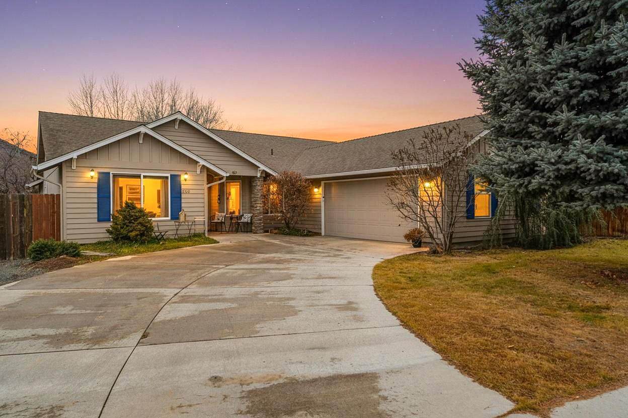 2150 Poplar Avenue - Photo 1