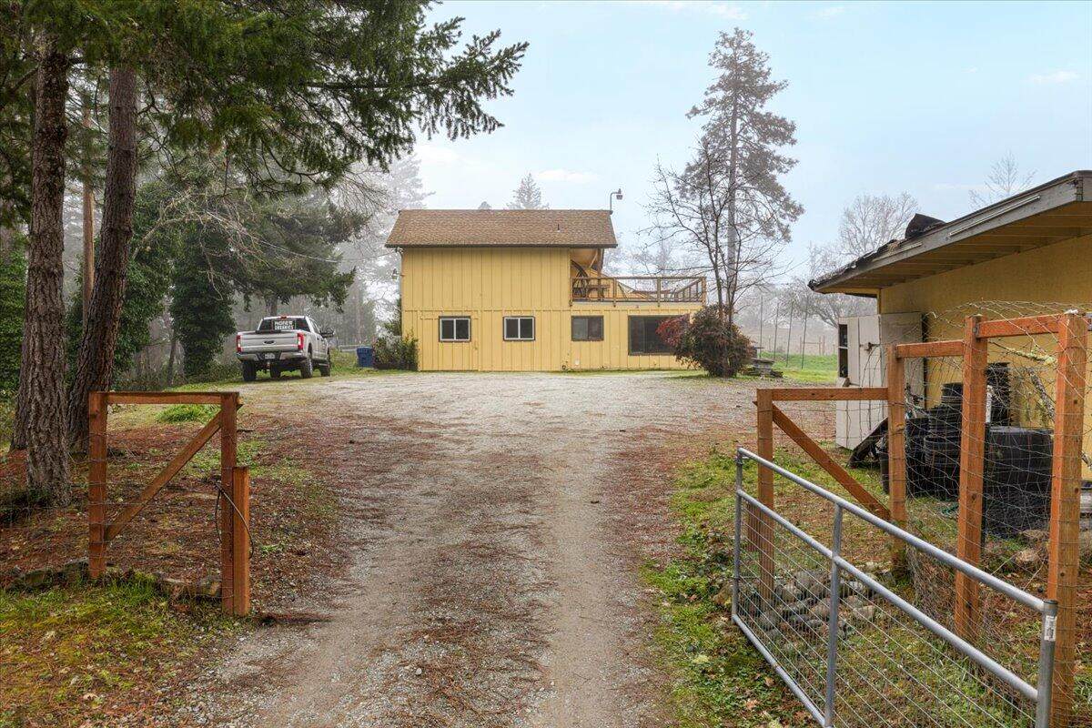 2587 Woodland Park Road - Photo 1