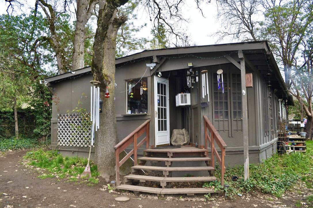 10585 Blackwell Road - Photo 1